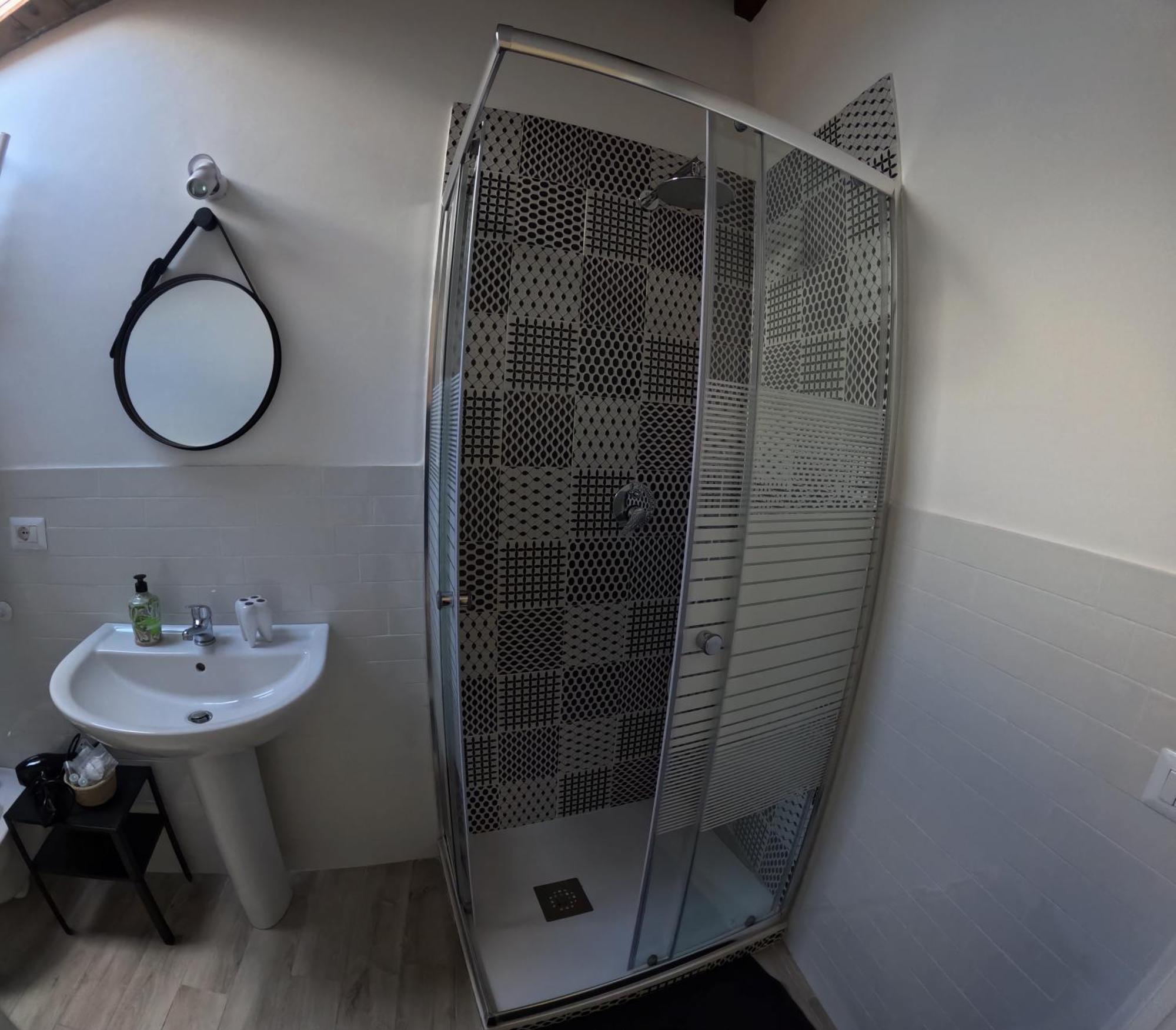 Apartament La Mansarda Quarto  Zewnętrze zdjęcie